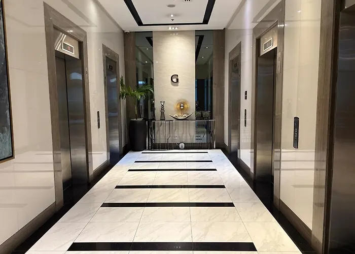 Your Cozy And Elegant Airport Home, Steps From Naia T3 Manila